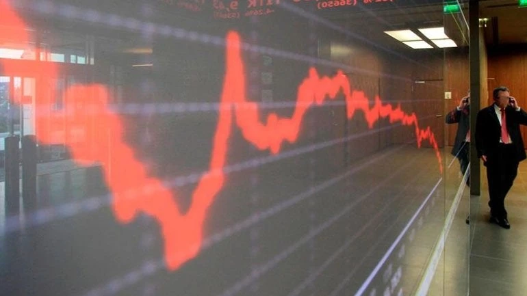 Ξανά μίνι «κραχ» στο Χρηματιστήριο λόγω του νέου εταιρικού σκανδάλου – Οι μεγαλύτερες απώλειες των τελευταίων 13 μηνών